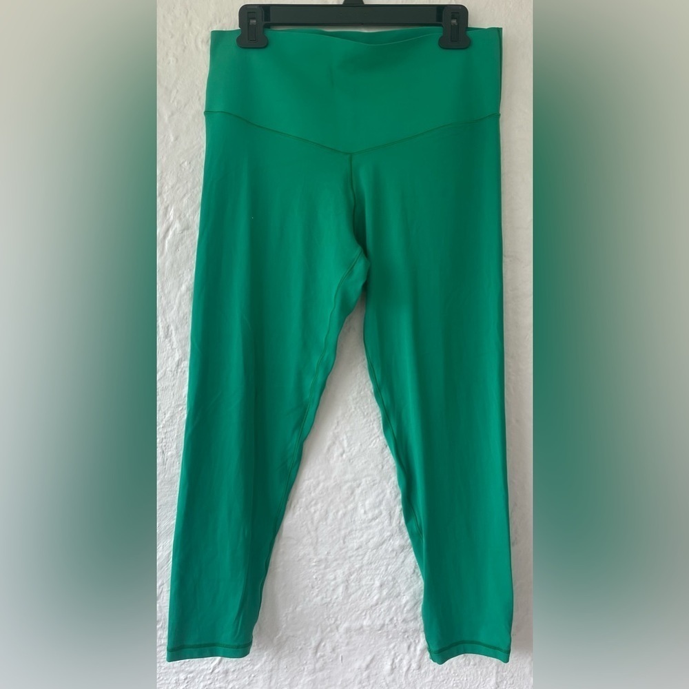 Offline by aerie Real Me high waisted green, wide waistband cropped leggings; XL